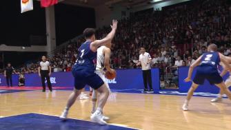 NBL揭幕战：大卫-詹姆斯21+8 香港金牛击败长沙勇胜取开门红