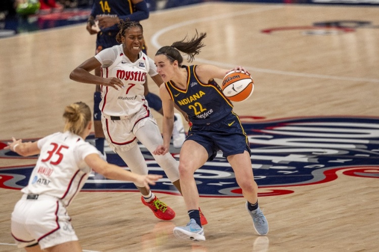 周三竞彩篮球焦点：克拉克遭遇伤病 神秘人盼终结连败