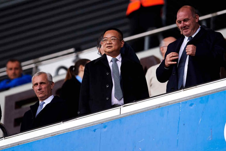 世体：陈雁升将出售西班牙人大部分股权，据悉报价达1.8亿欧