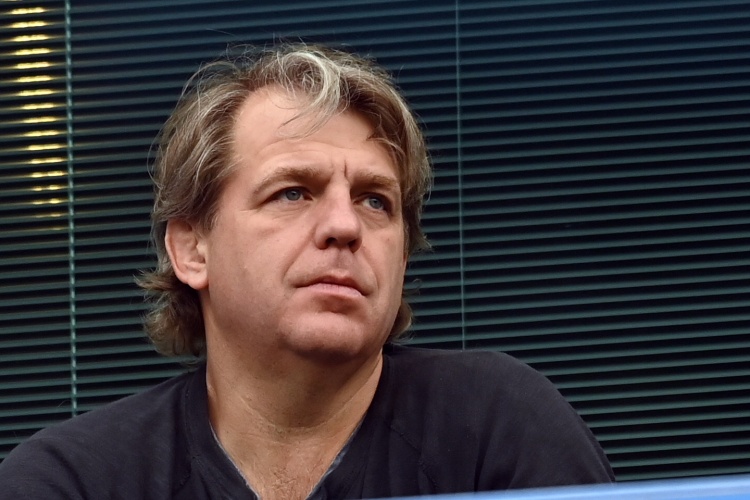 会员制球场？太阳报：切尔西球迷抗议新购票制度 付了钱却没有票