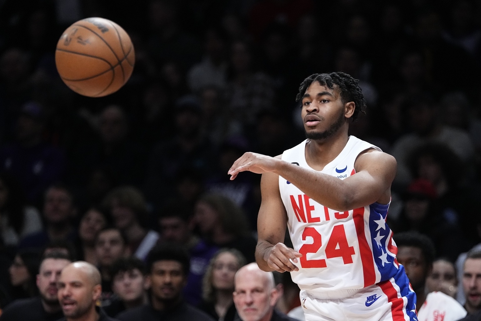 美记：篮网不想让托马斯成为长期核心 今年连选3个后卫是球队未来