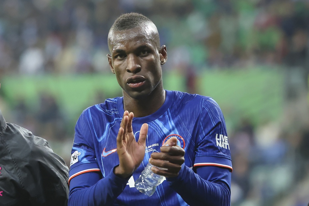 英媒：切尔西为杰克逊估值1亿镑但未必出售他，球员仍有留队可能